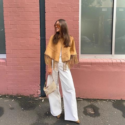 Women Vintage Faux Suede Fringe Poncho Cape Elegant Lapel Solid Color Tassel Hem Bohemian Western Style Outerwear Jacket