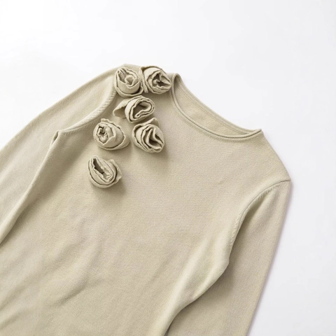 Women 3D Rose Flower Decor Knit Sweater Slim Fit Crew Neck Long Sleeve Pullover Soft Polyester Autumn Winter Fashion Jumper