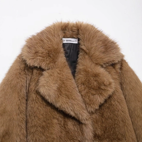 Giacca Corta in Pelliccia Sintetica da Donna con Revers Oversize Marrone Sfumato Cappotto in Peluche Manica Lunga Autunno Inverno
