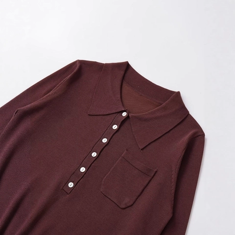 Suéter de Punto con Cuello Polo de Manga Larga para Mujer Color Borgoña con Botones en la Parte Delantera y Bolsillo