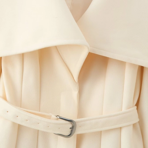 Cappotto Lungo di Lana Elegante da Donna Con Ampio Revers e Cintura Crema Bianco Latte Giacca in Lana Doppia Faccia Minimalista