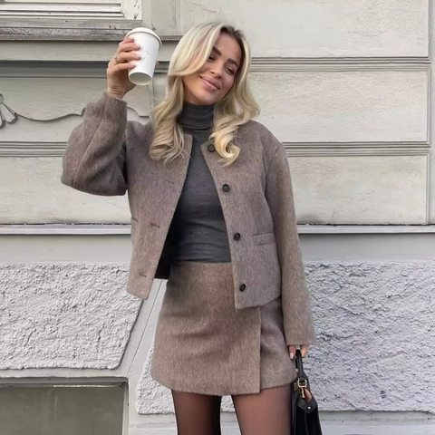 Women European Style Round Neck Short Woolen Jacket Solid Color Loose Casual Polyester Outerwear For Autumn Winter