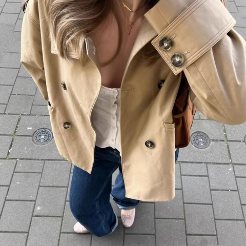 Dames Elegante Double Breasted Korte Trenchcoat Revers Schouderbanden Effen Kleur Windjack Woon-werkverkeer Jas