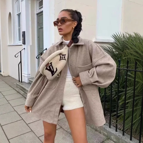 Women's Oversized Wool Blend Shacket Shirt Jacket With Big Pockets Casual Lapel Long Sleeve Loose Outerwear Streetwear Coat