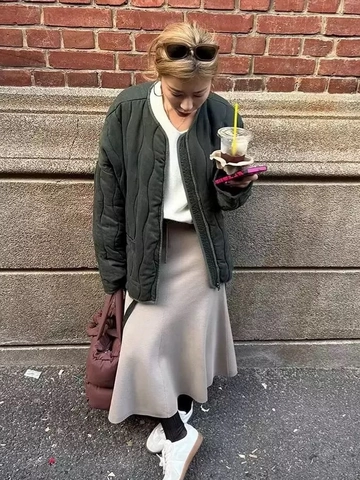 Damen Casual Wellen Gesteppte Jacke Leichte Reißverschluss Wattierte Mantel Mit Taschen Lockere Passform Langarm Oberbekleidung Für Winter