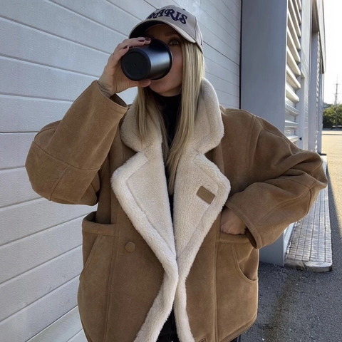 Giacca da Donna Vintage in Pelle Scamosciata Sintetica con Revers Sovradimensionato Foderata in Sherpa Marrone Cappotto Invernale