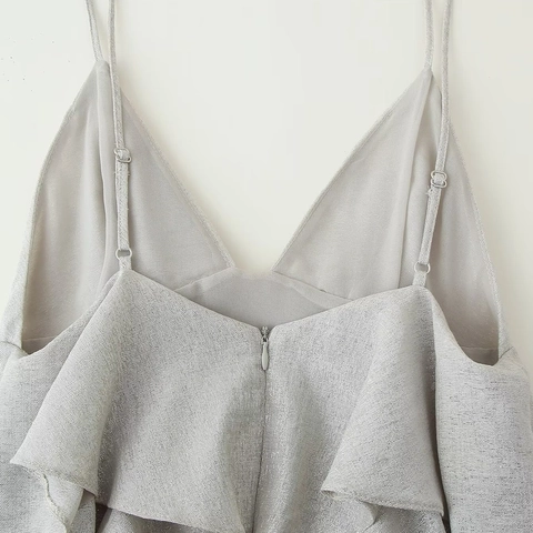 Abito Mini Donna Metallizzato Lucido con Volant a Strati Scollo a V Spalline Regolabili Grigio Argento Schiena Scoperta Festa