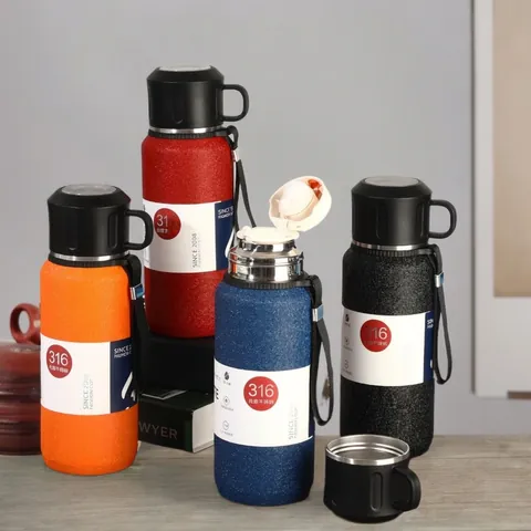 Large Capacity Vacuum Insulated Water Bottle 316 Stainless Steel Portable Flask With Tea Filter For Outdoor Sports