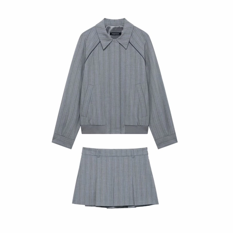 Women's Casual Grey Striped Bomber Jacket Elegant Vertical Stripes Raglan Sleeve Button Up Coat With Ribbed Hem Cuffs