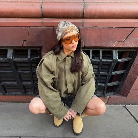 Damen Wildlederoptik Bomberjacke Set Mode Übergroße Drop Shoulder Kurzjacke Mit Schulterklappen Lässiges Outdoor Set Für Damen