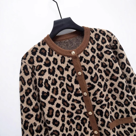 Women Casual Leopard Print Knit Cardigan Sweater Long Sleeve Gold Button Round Neck Streetwear Outerwear Autumn Winter