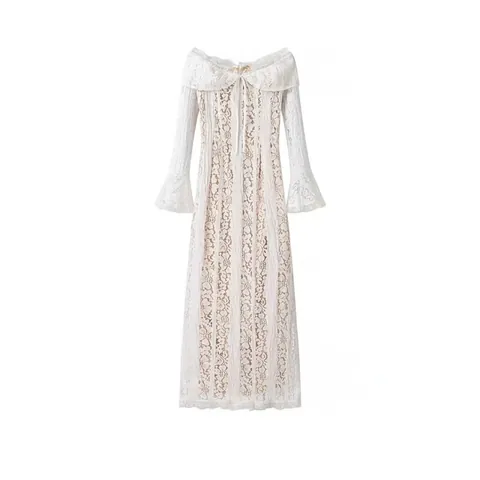 Französisches Elegantes Schulterfreies Spitzen-Maxikleid Für Damen Vintage Glockenärmel Hohles Blumenmuster Hochzeit Party Langes Kleid