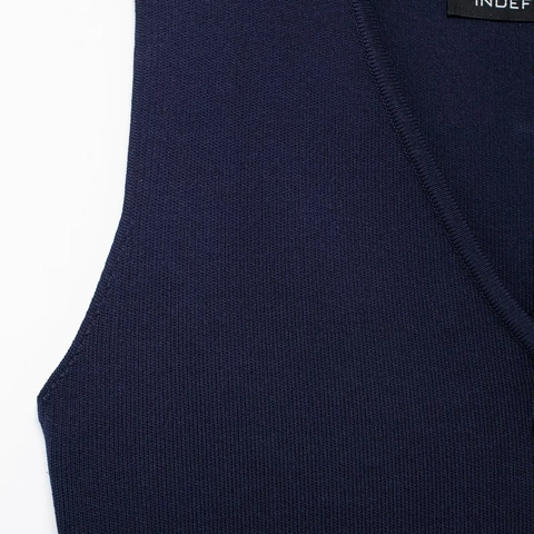 Women Elegant V-Neck Ribbed Knit Vest Slim Fit Sleeveless Sweater Top With Decorative Gold Buttons Summer Casual Knitted Tank