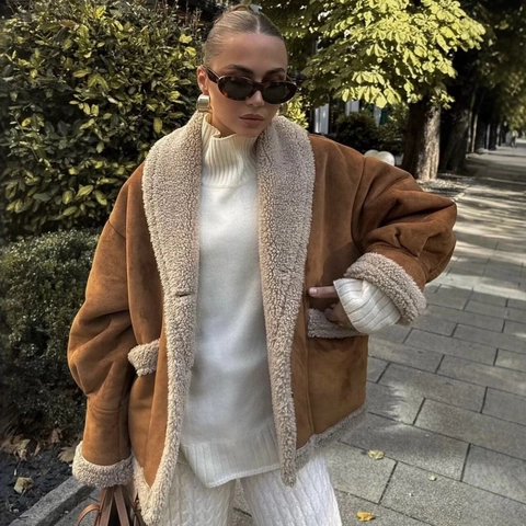 Women Casual Faux Suede Shearling Jacket Vintage Lapel Patchwork Long Sleeve Warm Coat Solid Color Streetwear Outerwear