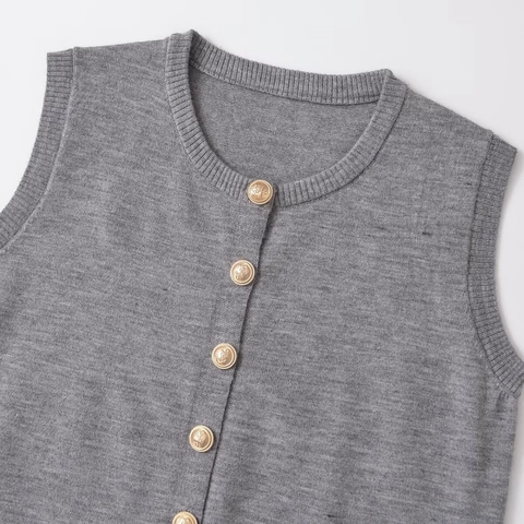 Women's Casual Knitted Vest Round Neck Single Breasted Sleeveless Sweater Top With Gold Buttons Elegant Solid Color Waistcoat