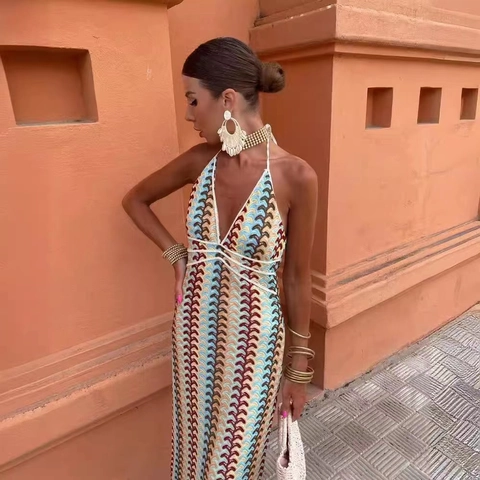 Robe Maxi pour Femmes en Tricot au Crochet Dos Nu Col en V Sans Manches Motif Vague Multicolore Bohème Moulante