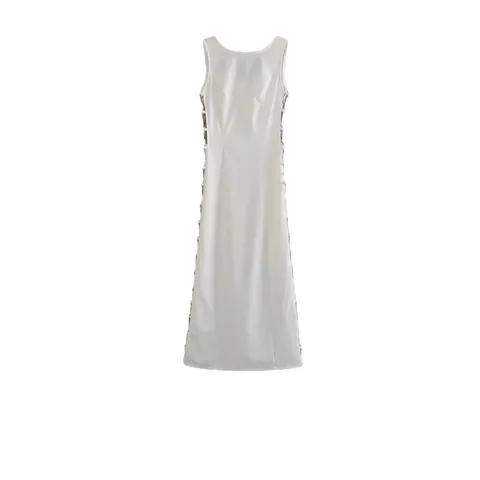 Damen Sexy Weiß Ärmellos Rundhals Hohl Midikleid Seite Silber Metallring Dekor Rückenfrei Slim Fit Bodycon Sommerkleid