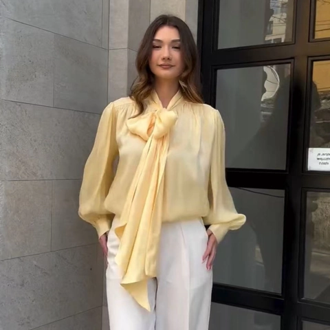 Blusa Elegante de Satén con Lazo para Mujer Vintage Manga Linterna Larga Plisada Color Sólido Amarillo Crema Tops de Oficina