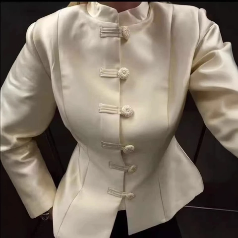 Chaqueta de Estilo Chino Moderno con Cuello Mandarín y Botones de Rana Elegante Cintura de Peplum Ajuste Estrecho Textura de Satén Ropa de Abrigo de Manga Larga para Mujer