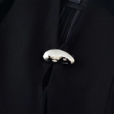 Dames Elegant Slanke Pasvorm Lange Mouw Mini Jurk V Hals Opengewerkt Ontwerp Zilver Organisch Metalen Gesp Minimalistisch Zwart Feestjurk