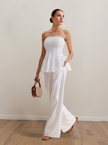 Completo Donna Elegante in Rayon Bianco Top a Fascia Plissettato e Pantaloni Lunghi a Gamba Larga a Vita Alta Completo Estivo