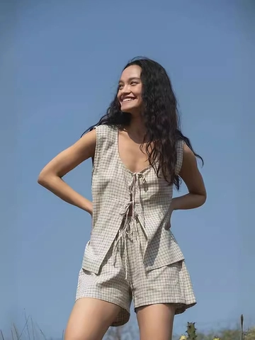 Damen Casual Karo Oberteil Und Shorts Ärmellos Vorne Gebunden Gitter Sommer Strand Urlaub Outfit Cremefarben Kariert