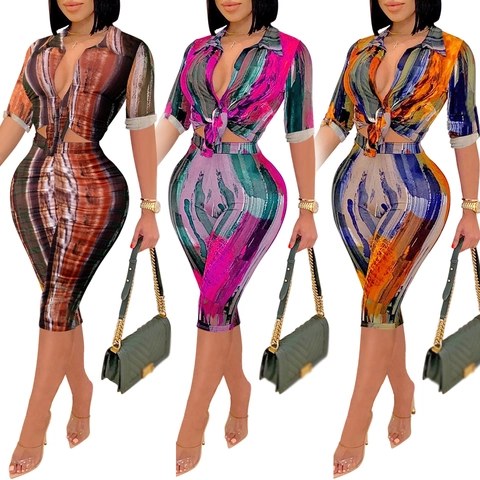 Damen Casual Abstrakt Ölgemälde Druck V-Ausschnitt Kurzarm Vorne Bindbar Top Und Hohe Taille Caprihose Mode Outfit