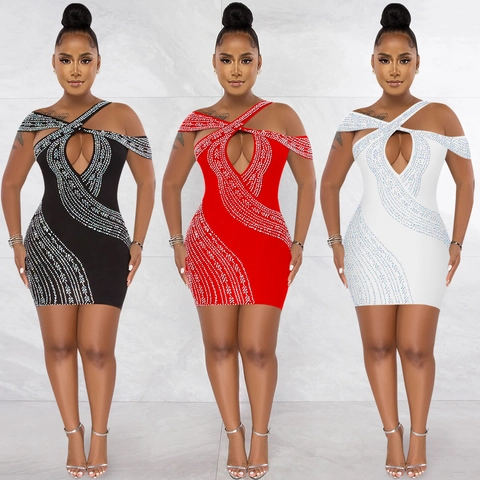 Damen Sexy Strass Halter Ausschnitt Mini Kleid Ärmellos Bodycon Party Nachtclub Slim Fit Mode Strass Kurzes Kleid