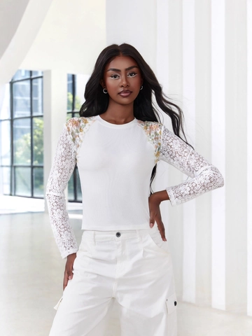Damen Weiß Rippenstrick Top Spitze Patchwork Langarm Blumenstickerei Rundhalsausschnitt Slim Fit Lässige Elegante Bluse