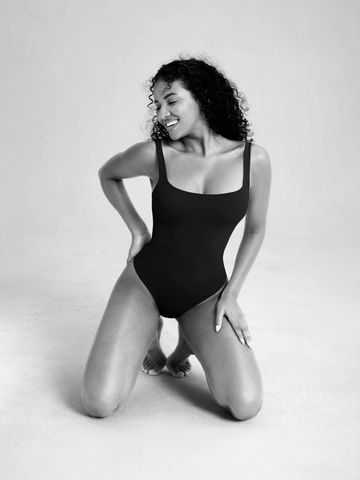 Women's Seamless Square Neck Sleeveless Bodysuit Double Layer Tummy Control Shapewear U-Back Sexy Slim Fit Nylon Spandex Jumpsuit Top