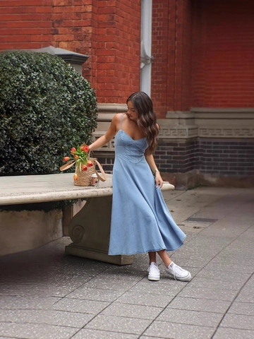 Women Washed Denim V Neck Cami Maxi Dress Corset Style Splicing A Line Backless Smocked Casual Vacation Summer Dress