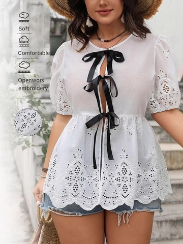 Camicia da Donna Taglie Forti Bianca con Ricamo Traforato e Fiocco Sul Davanti Elegante Camicetta Estiva a Maniche Corte