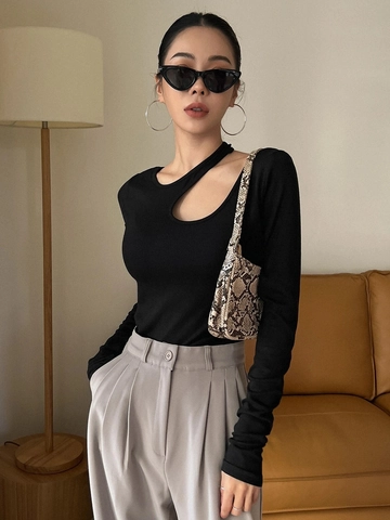 Women's Casual Long Sleeve Cut Out Top Asymmetrical Shoulder Slim Fit Viscose Elastane Knit T-Shirt Solid Black Fashion Top