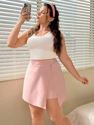 Plus Size Damen Sommer Outfit Weißes Tank Top Mit Spitzenbesatz Und Rosa Unregelmäßiger Asymmetrischer Rock-Hose Set