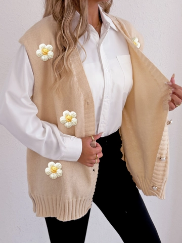 Women's Casual Knit Vest V-Neck Cardigan Loose Sleeveless Sweater With 3D Flower Patchwork And Artificial Pearl Buttons