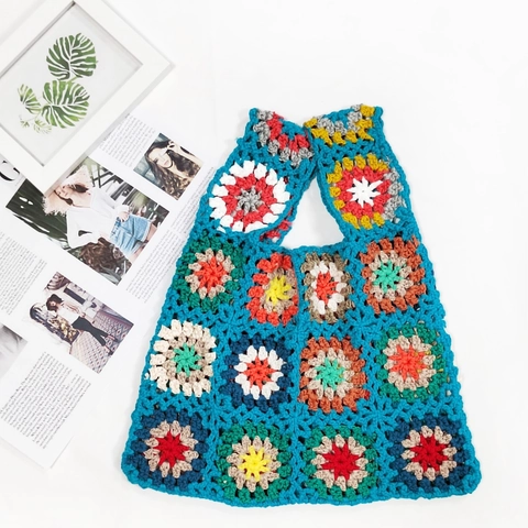 Handmade Crochet Granny Square Tote Bag For Women Bohemian Multicolor Patchwork Floral Knit Handbag Retro Hollow Shoulder Bag Travel Beach Purse