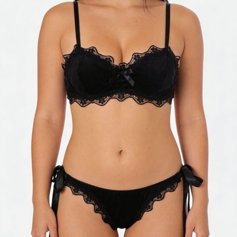 Sexy Completo Intimo in Velluto e Pizzo per Donna Con Fiocco Reggiseno Con Ferretto e Mutandine Con Lacci Laterali Vintage Nero
