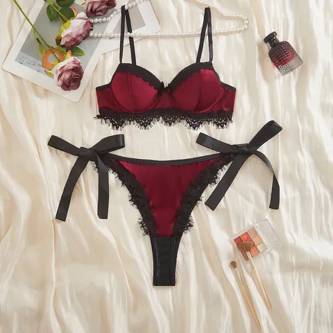 Sexy Weinrot Samt Spitze Patchwork Lingerie Mit Bügel BH Und Schleife Seitlich Gebundener Tanga Kleidung Für Damen Valentin