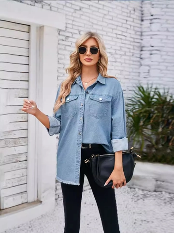 Veste en Jean Femme Vintage Lavée Bleu Clair Chemise Ample Manches Longues Boutonnée Top Avec Ourlet Brut Et Poches Mode