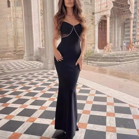 Sexy Elegante Abito da Sera Maxi Con Spalline Sottili Strass Catena Patchwork in Rete Schiena Scoperta per Donna Festa Banchetto