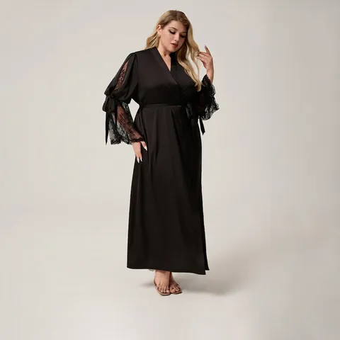 Camicia da Notte Lunga in Raso da Donna Taglie Forti Scollo a V Patchwork di Pizzo Abbigliamento da Notte Elegante Nero Accappatoio