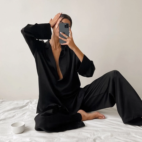 Women Faux Silk Satin Pajamas Long Sleeve Top And Bottom Loungewear Loose Ice Silk Sleepwear For Spring Summer Fall Winter