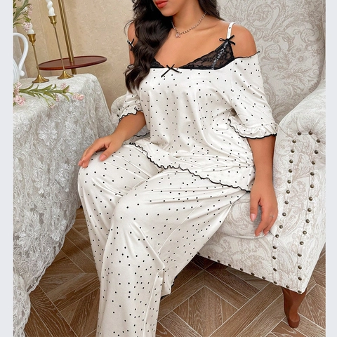 Pigiama da Donna Taglie Forti in Raso a Pois con Bordi in Pizzo Top a Maniche Corta e Pantaloni Lunghi Comodo Completo Casa