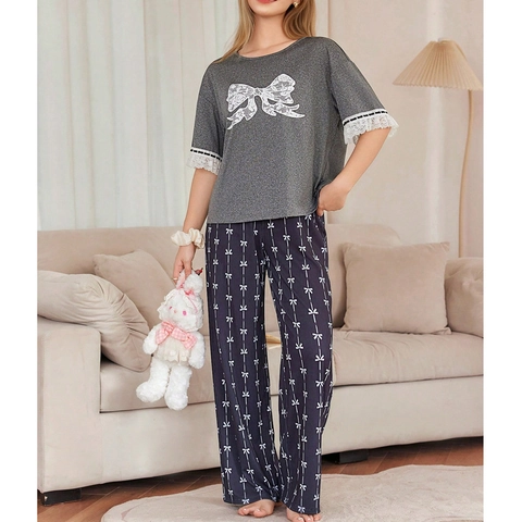 Ensemble de Pyjama Doux à Nœud en Dentelle pour Femmes Haut à Manches Courtes et Pantalon Long Vêtements de Nuit Imprimés Décontractés Deux Pièces