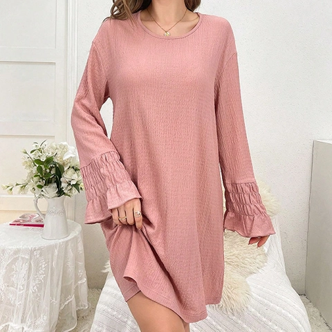 Camisón Minimalista de Manga Larga con Cuello Redondo y Puños con Volantes Elegante Vestido Casual de Color Sólido en Tela Texturizada para Mujer