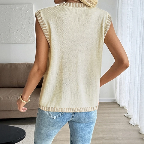 Women Casual V Neck Knit Cardigan Vest Contrast Stripe Sleeveless Button Up Sweater Vest With Pockets Soft Warm Knitwear