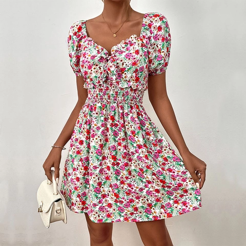 Robe Courte d'Été à Fleurs pour Femmes Manches Bouffantes Col en V Taille Smokée Rouge Rose Style Français Doux Robe Trapèze