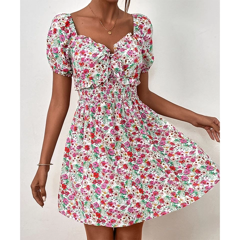Robe Courte d'Été à Fleurs pour Femmes Manches Bouffantes Col en V Taille Smokée Rouge Rose Style Français Doux Robe Trapèze