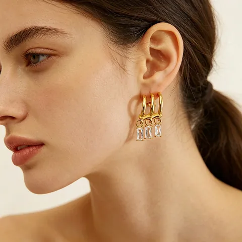 C Form Hoop Ohrstecker 18 Karat Vergoldet Edelstahl Mit Rechteckigem Transparentem Zirkon Minimalistischer Vintage Schmuck