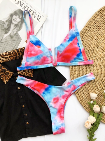 Γυναικείο Σέξι Σετ Μπικίνι Tie Dye Τρίγωνο Τοπ με Μεταλλικό V-Bar Μαγιό Δύο Τεμαχίων με Υψηλό Κόψιμο Παραλία Διακοπές